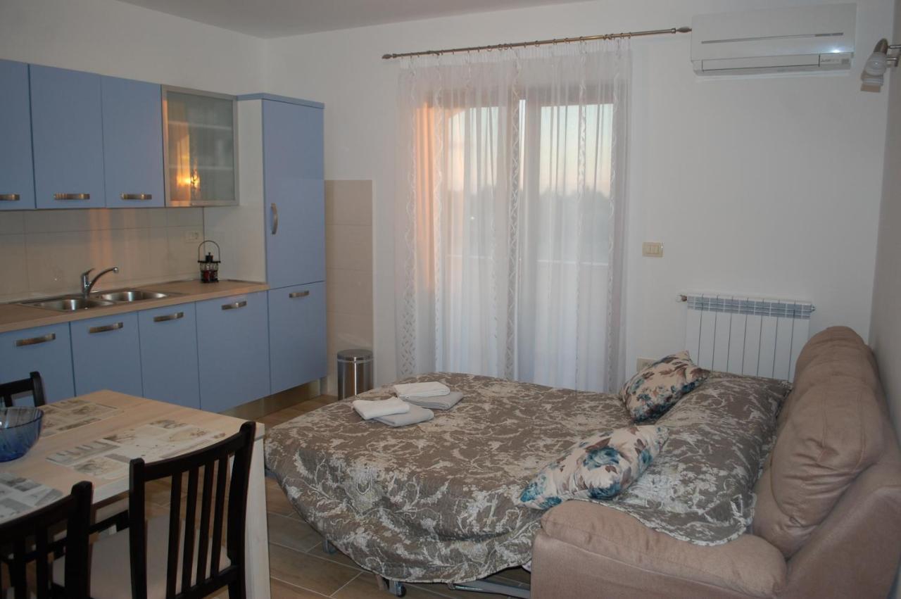 Apartmani Diana Novigrad  Bagian luar foto