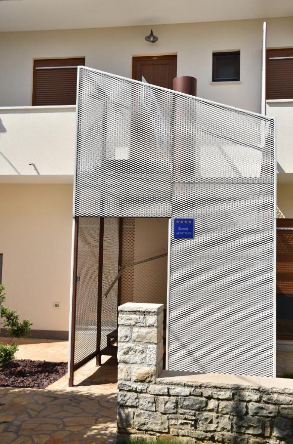 Apartmani Diana Novigrad  Bagian luar foto
